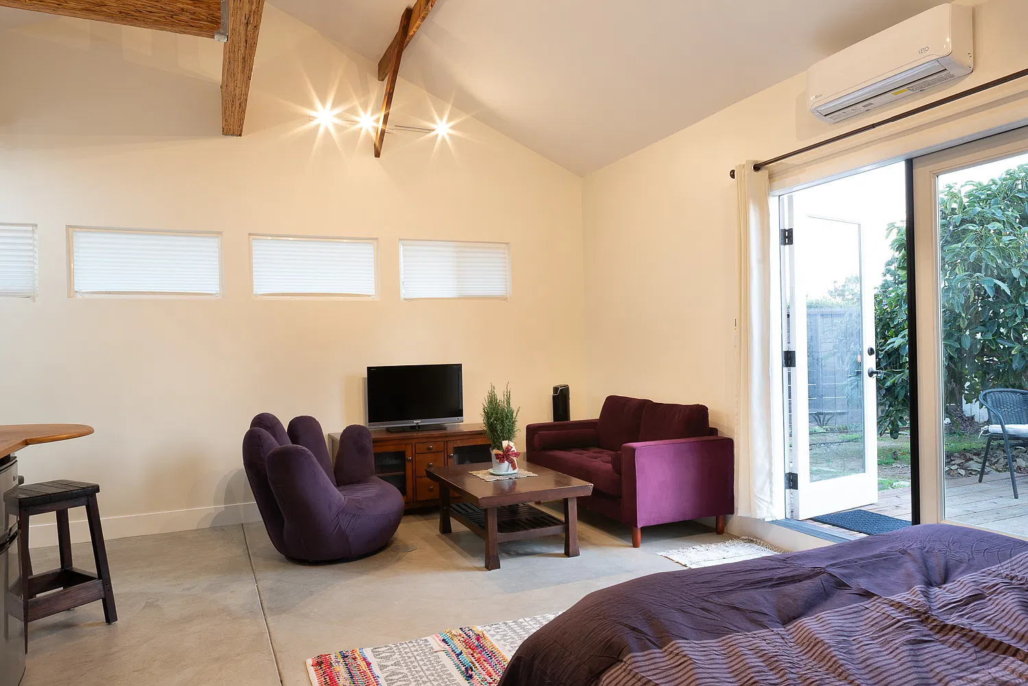Studio, 376 sqft, $2,350 — Photo 4