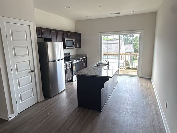 5th image of 3030 Ned Shelton Rd APT 128