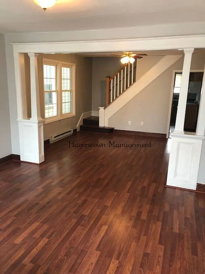 VERY Nice 2 Bedroom on Central Ave — Photo 4