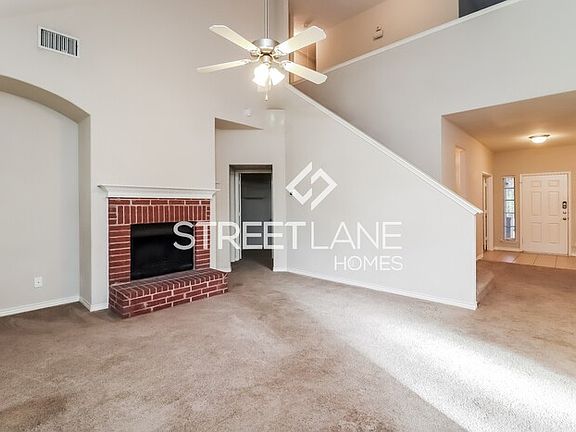2nd image of 700 Bur Oak Dr