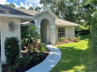 613 Huron Pl, Mount Dora, FL 32757