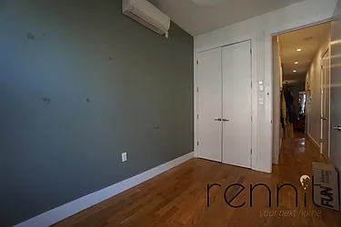 Rented by Rennit Inc.
