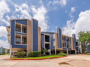 18519 Egret Bay Blvd APT 1704, Houston, TX 77058