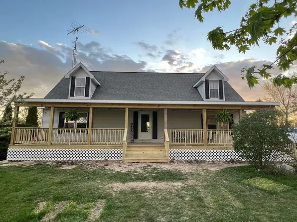 5388 Stillwagon Rd, West Branch, MI 48661