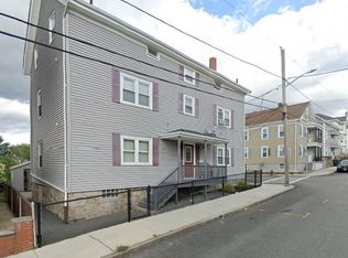 132 Hall St, Fall River, MA 02724