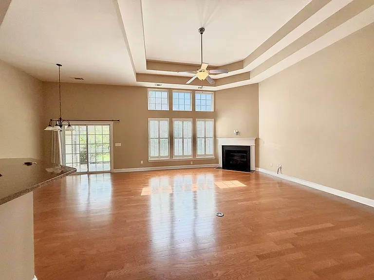 13328 Banner Court Ln — Photo 5