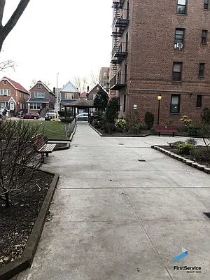 Rented by FirstService Realty (legacy) | media 12