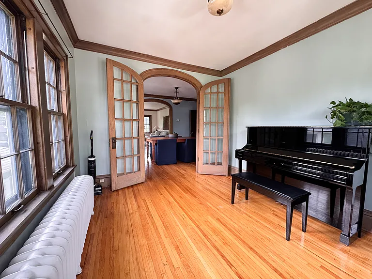 3237 Emerson Ave S — Photo 11