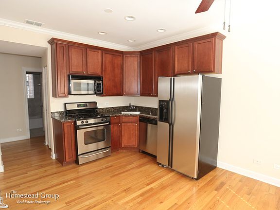5th image of 3254 N Clifton Ave #3E__EAST