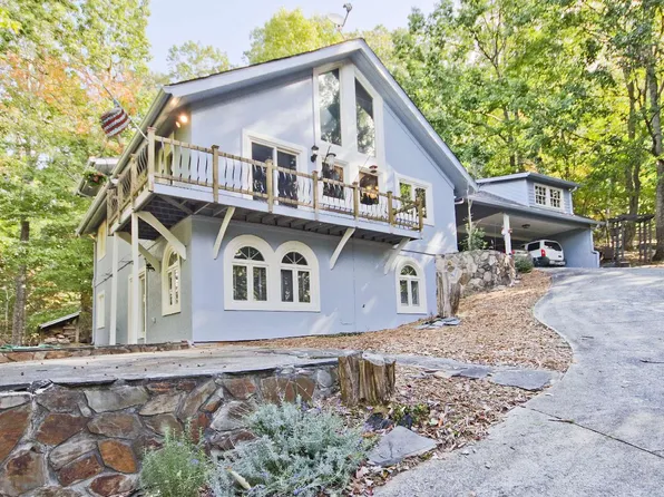 940 Fairway Dr, Jasper, GA 30143