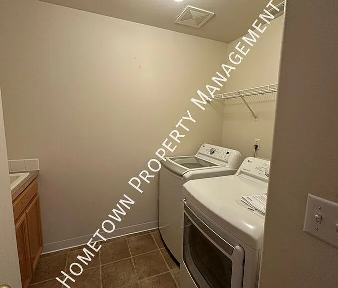 8612 Sweetbrier Loop SE — Photo 23