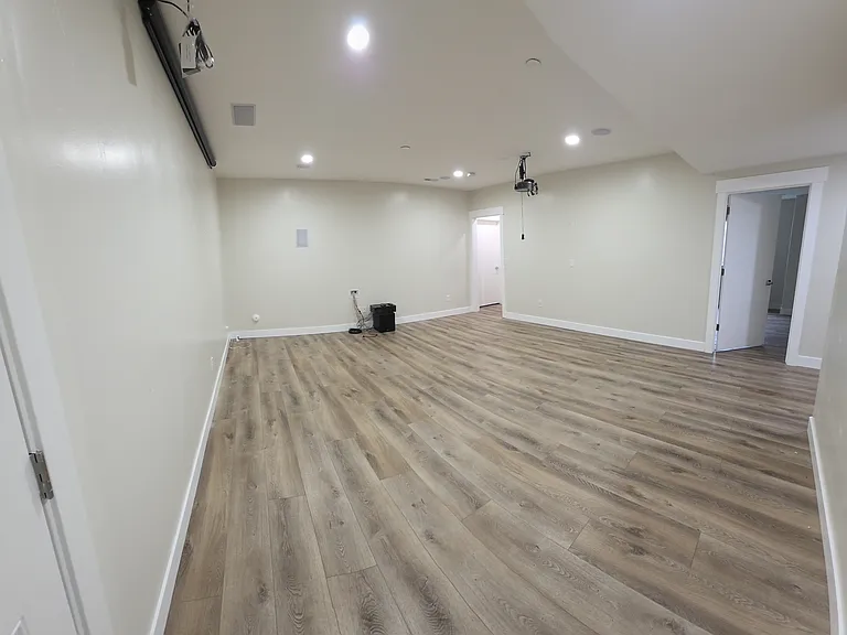 6218 W Hanover Way — Photo 17