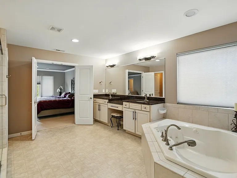 4703 Citation Ct — Photo 40