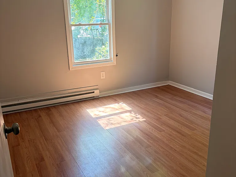 120 Locust St #2 — Photo 6