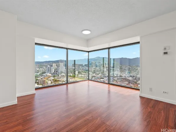 1750 Kalakaua Ave APT 3304, Honolulu, HI 96826