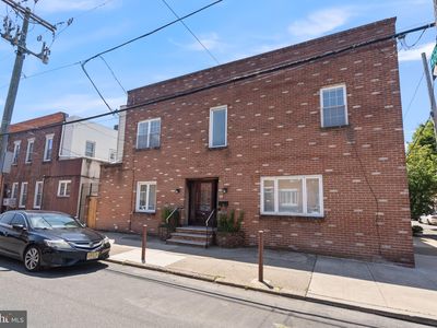 2401 S Opal St, Philadelphia, PA, 19145