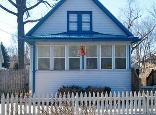 1439 Jackson St, Rockford, IL