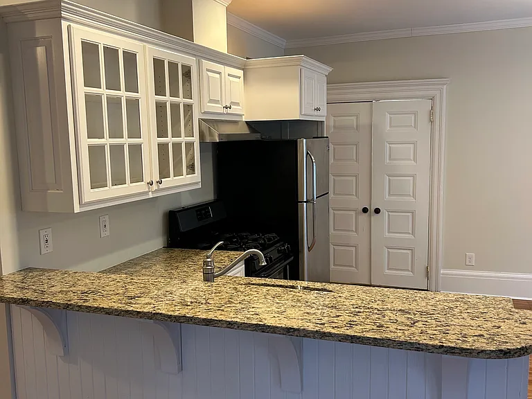 368 Linwood Ave #4 — Photo 11
