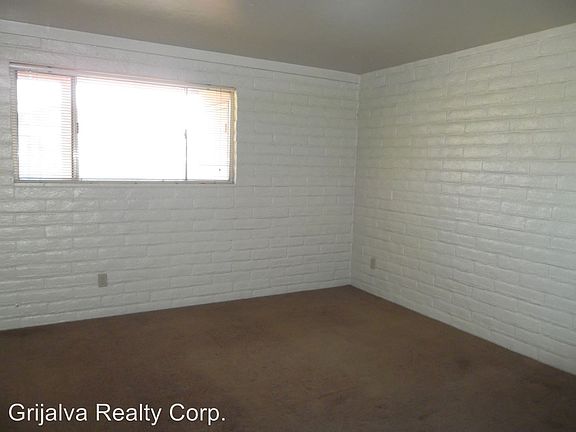 5th image of 2616 N Winstel Blvd