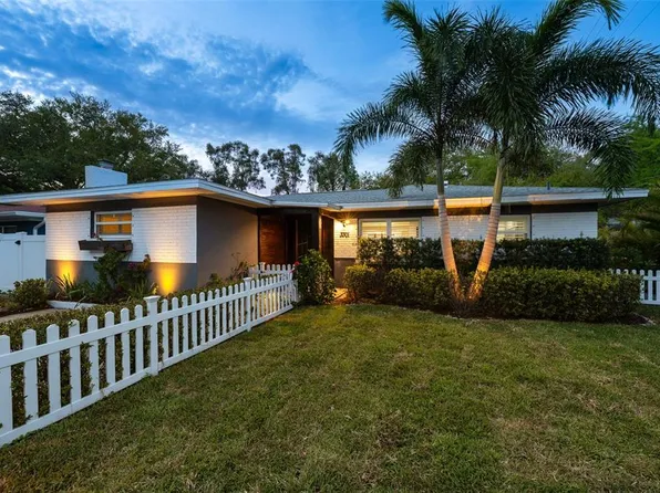 3301 W Ballast Point Blvd, Tampa, FL 33611