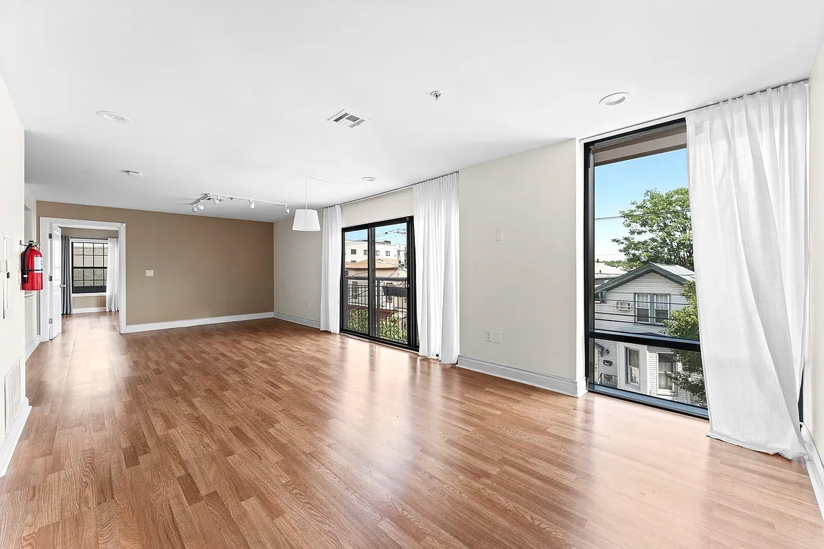 125 70th Street 3H