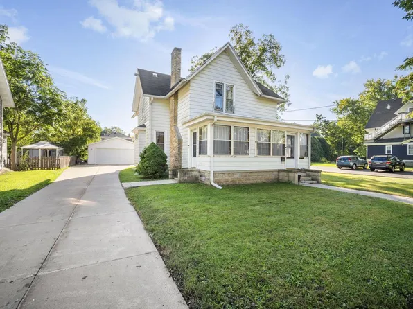 115 N West AVENUE, Waukesha, WI 53186