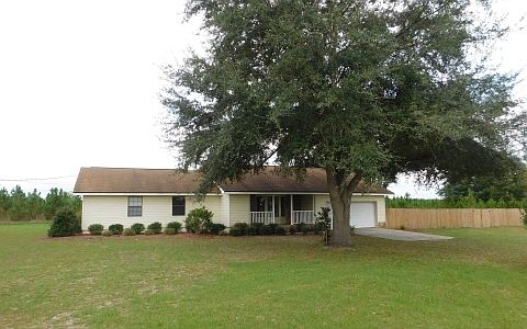 1st image of 206 SW Duckett Ct