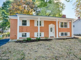 523 Williamsburg Ln, Odenton, MD 21113