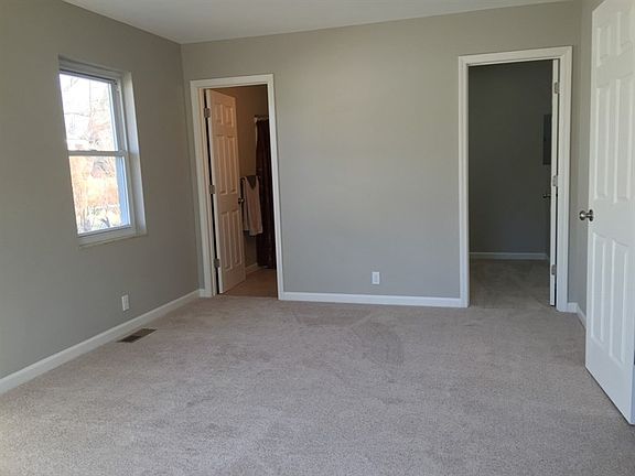 5th image of 1500 Continental Dr
