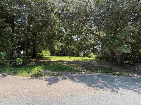 1304 Highland Ave, Camden, SC 29020