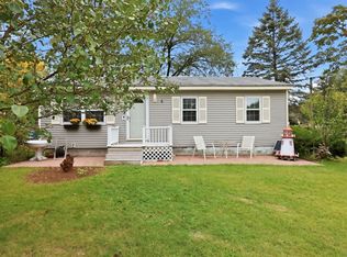 50 Finch Rd, Springfield, MA 01119