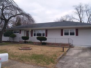 34 Steinhardt Ave, Old Bridge, NJ 08857