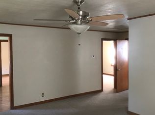 411 W Vine St, Butler, MO 64730