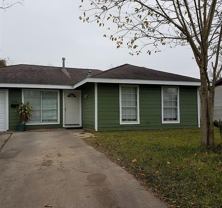 1st image of 919 Stratford Ave