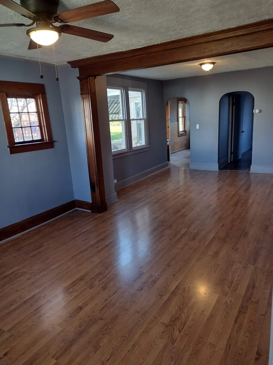 Photo 2 of 12 - 286 W Kleinhans St #1 - Easton, PA Building Photo - 286 W Kleinhans St #1