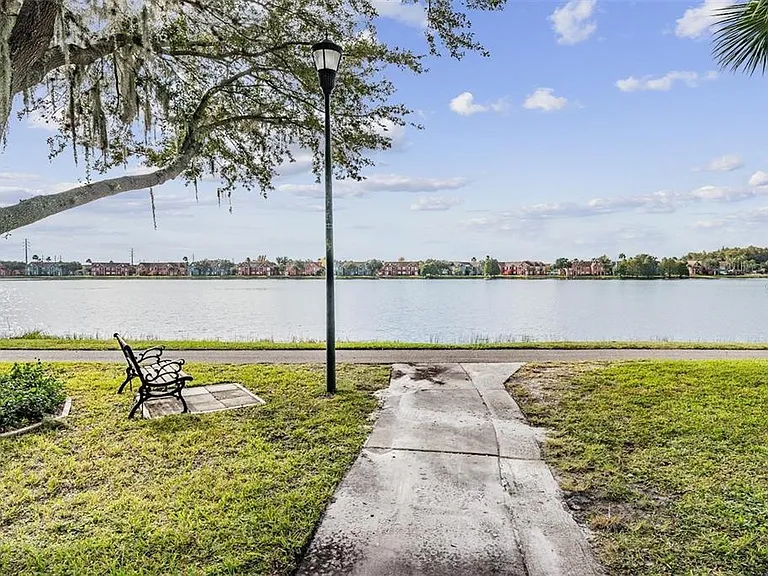 9156 Lake Chase Island Way #9156 — Photo 26