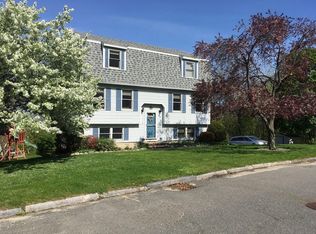 62 Worcester St, Methuen, MA 01844