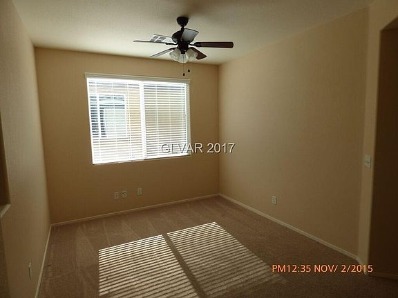 3rd image of 988 Aspen Cliff Dr