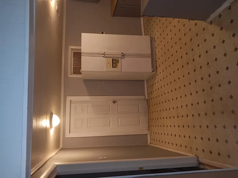 412 Bishop Cir — Photo 13