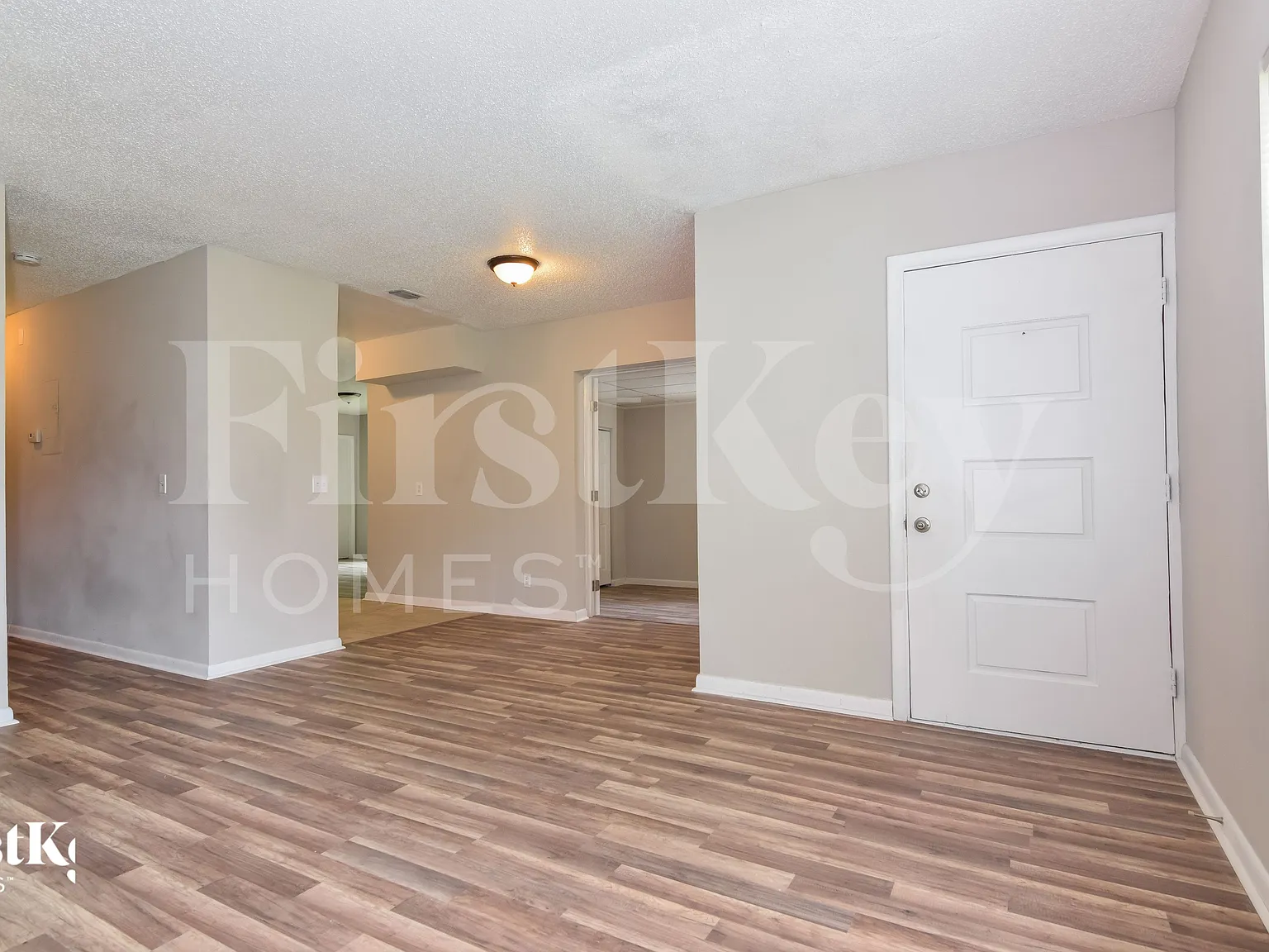 4 bed, 2.0 bath, 1436 sqft, $1,865 — Photo 4