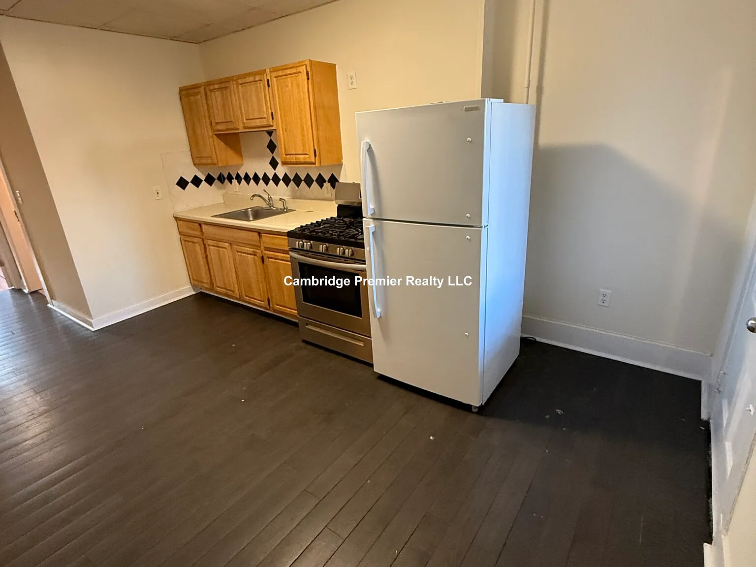 2 bed, 800 sqft, $2,800 — Photo 4