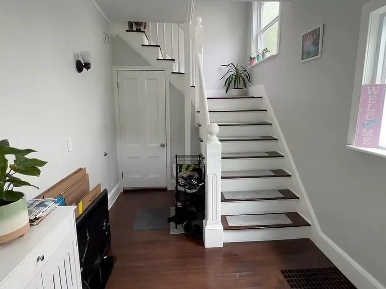 150 Grant St #1 — Photo 15