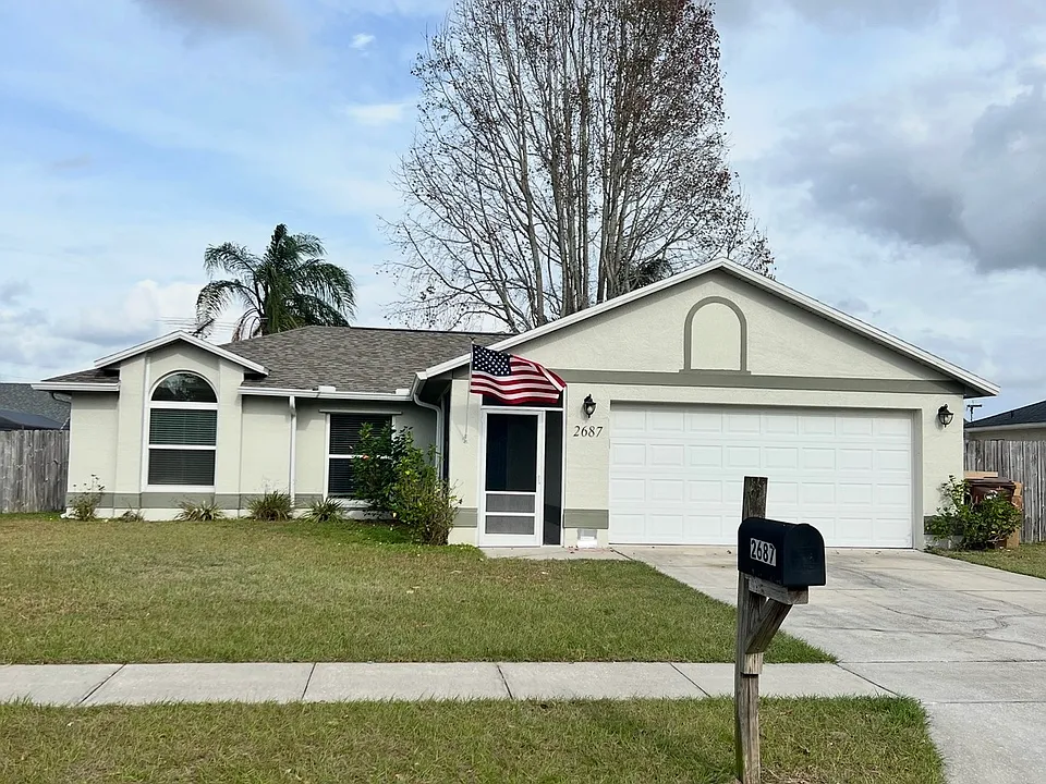 2687 Black Oak Ln