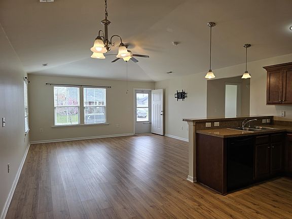 5th image of 1328 Valor Rd