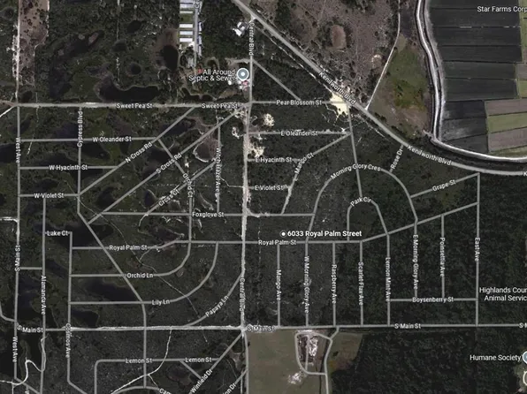 6033 Royal Palm St, Sebring, FL 33870