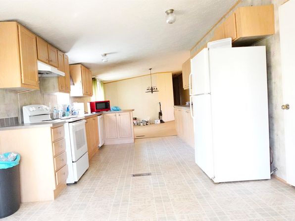1231 Huff Ln, Blacksburg, VA 24060