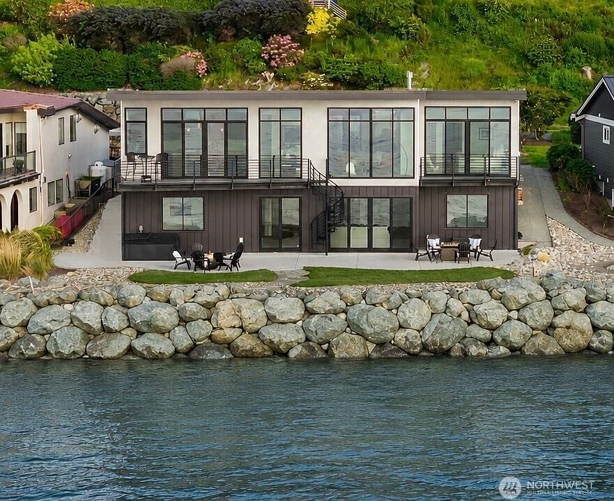 1st image of 1104 Bayshore Drive