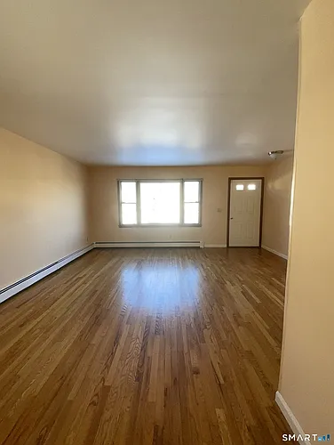 20 Spring Hill Ave Photo 1