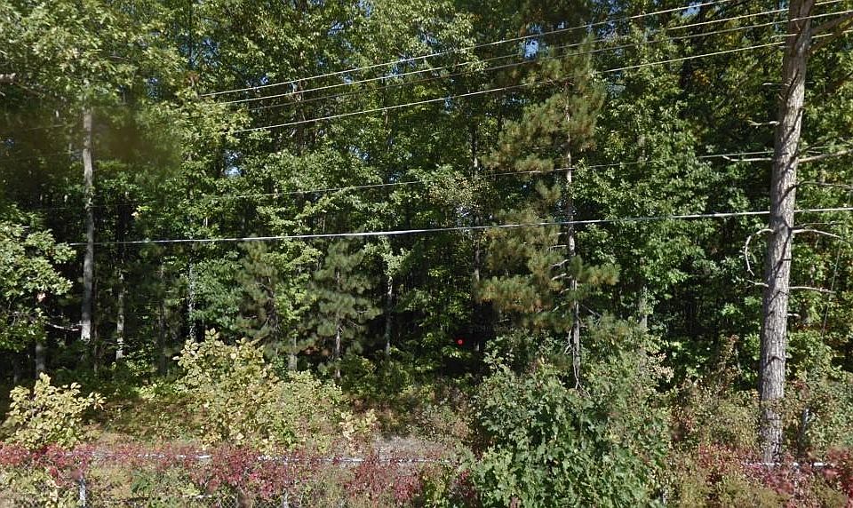 2nd image of 4 W Higgins Lake Dr
