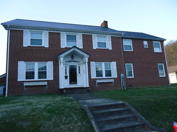 105 Main St, Paintsville, KY 41240